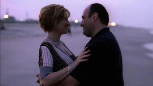 أمواج بيضاء